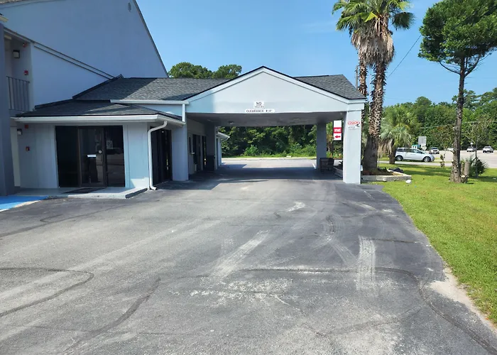 Days Inn By Wyndham Hardeeville North I-95 & Us 278